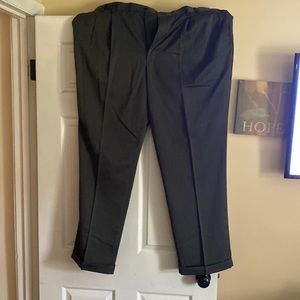 Izod dress pants used like new